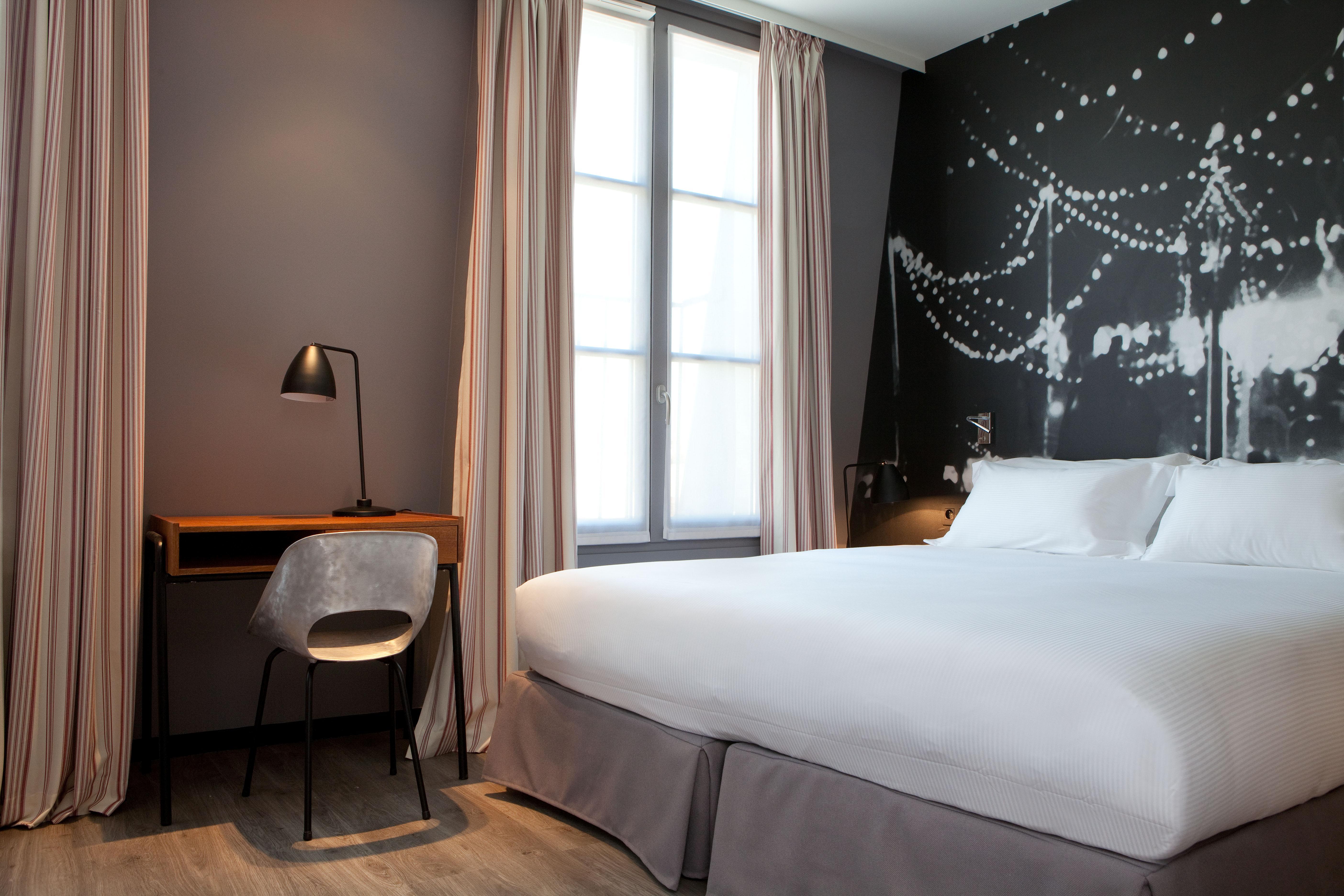 Hotel L'Antoine Paris Exterior photo
