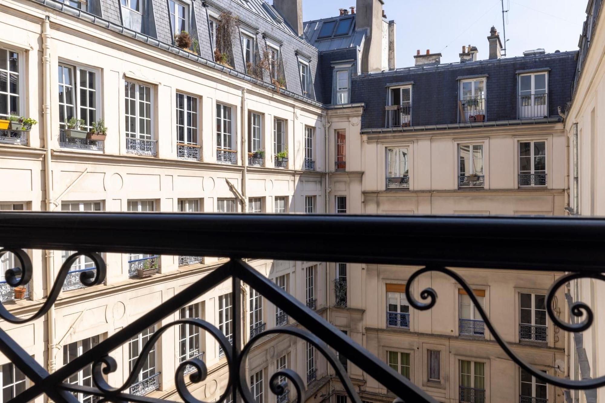 Hotel L'Antoine Paris Exterior photo