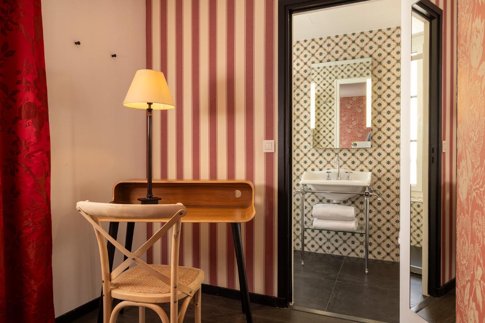 Hotel L'Antoine Paris Exterior photo