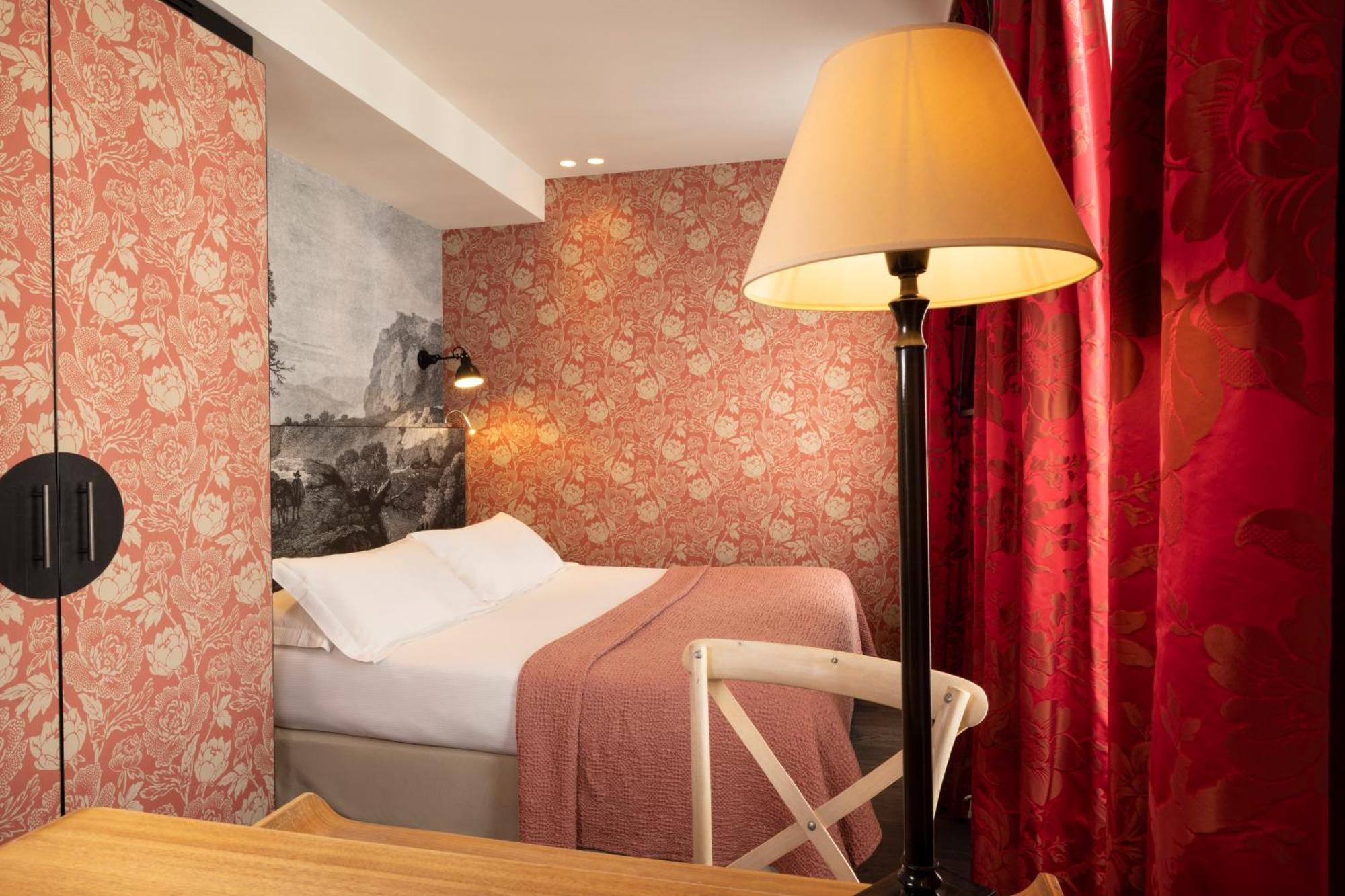 Hotel L'Antoine Paris Exterior photo